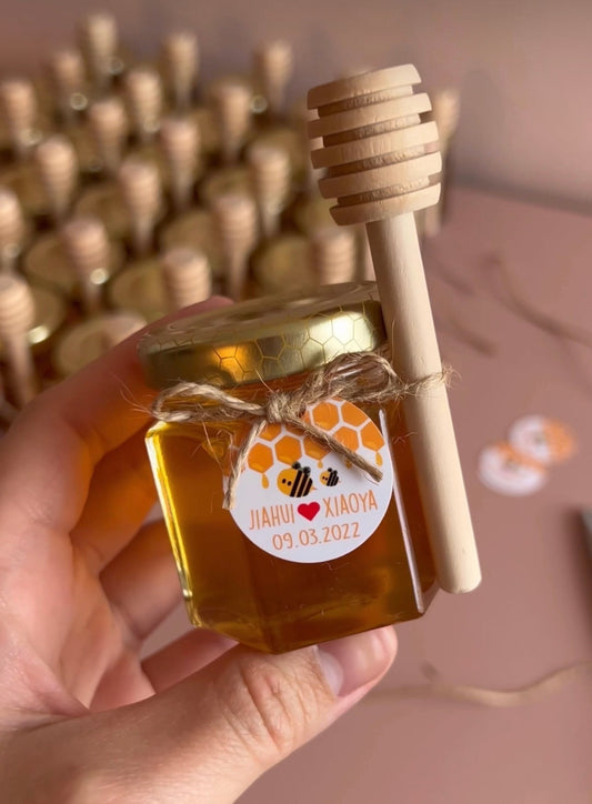 Sweet Trend Alert: Honey Favours Are Buzzing Right Now 🍯🐝
